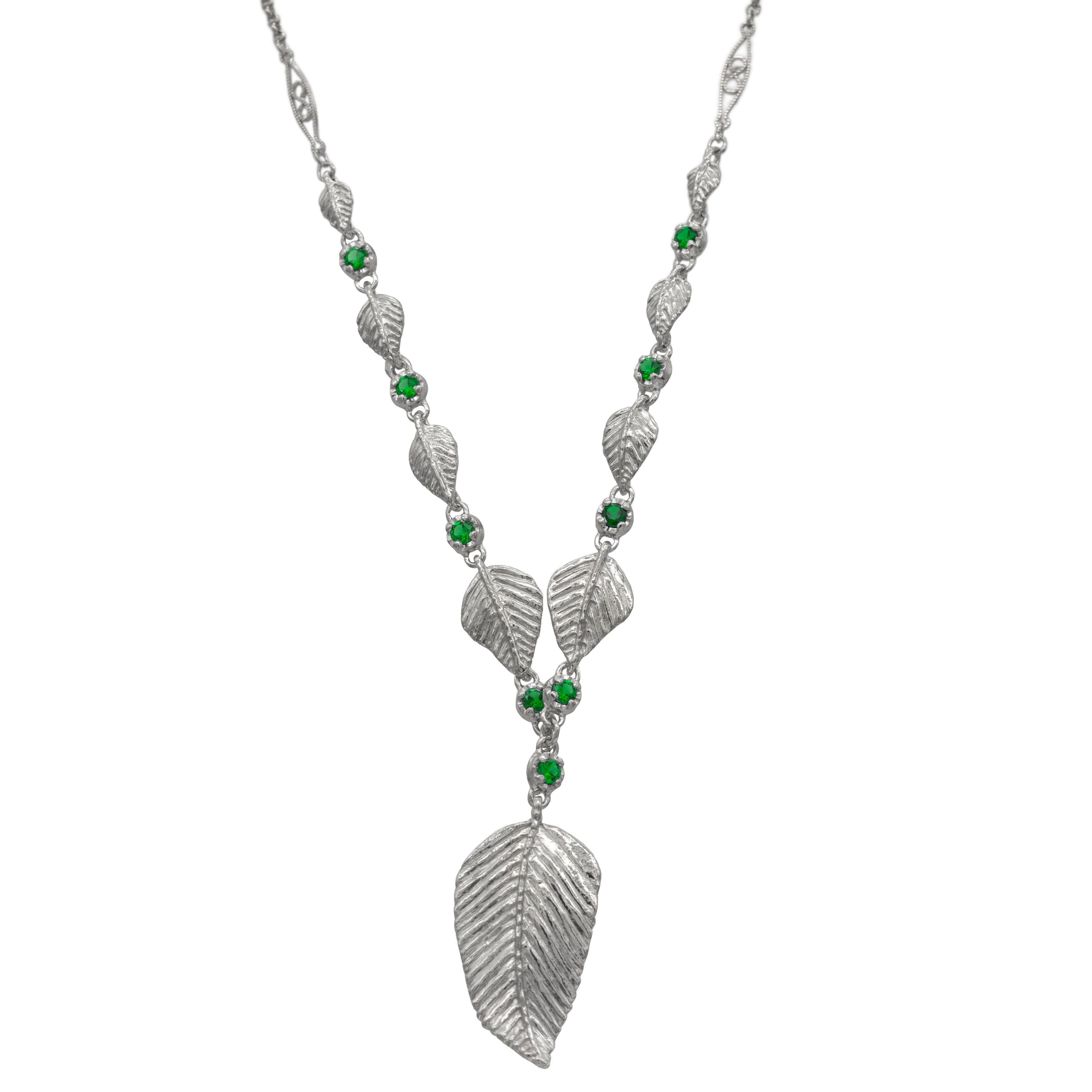 Elven Realms 9 Leaf Necklace: RIVENDELL™, MIRKWOOD™, LOTHLORIEN™