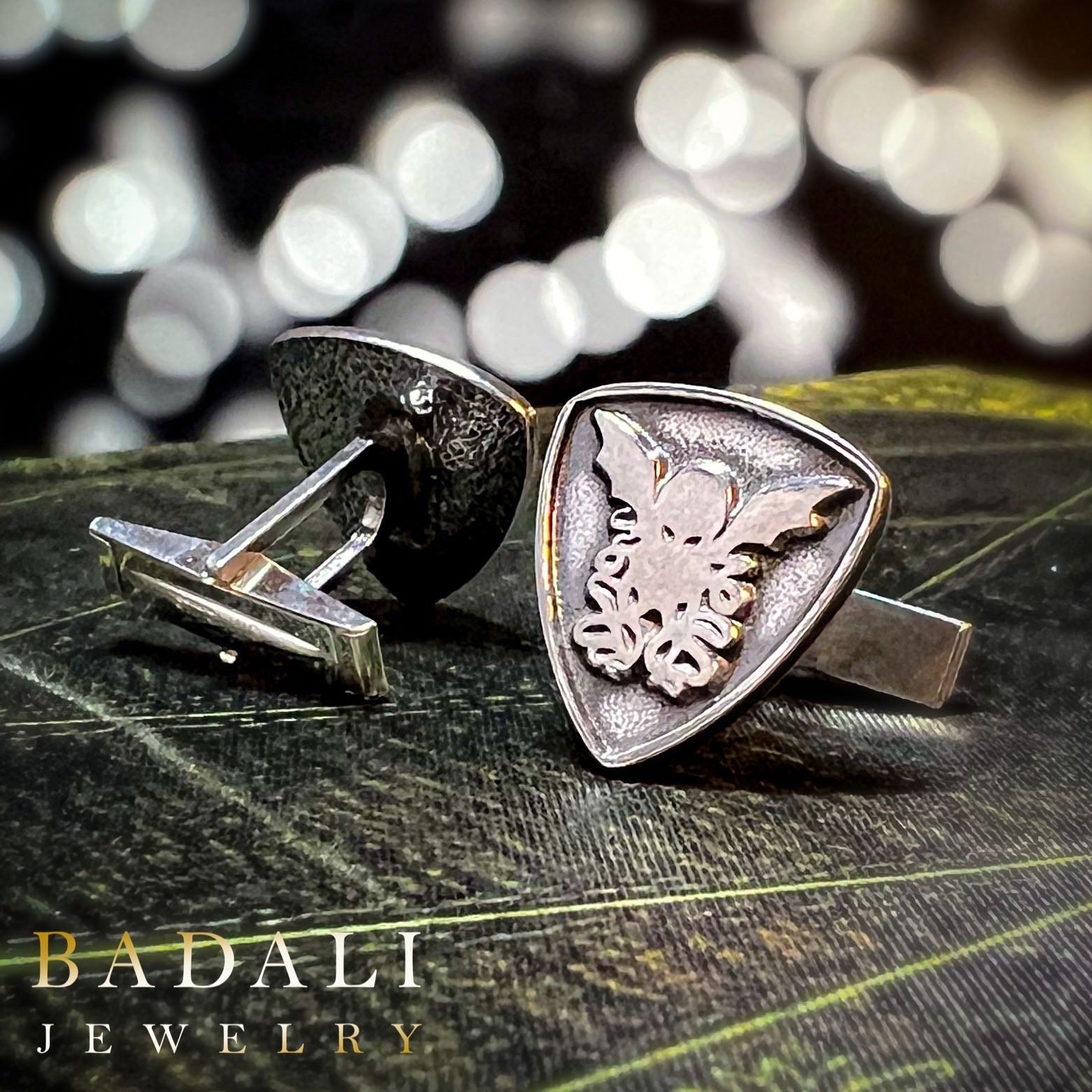 Cthulhu Crest Cufflinks - BJS Inc. - Cufflinks