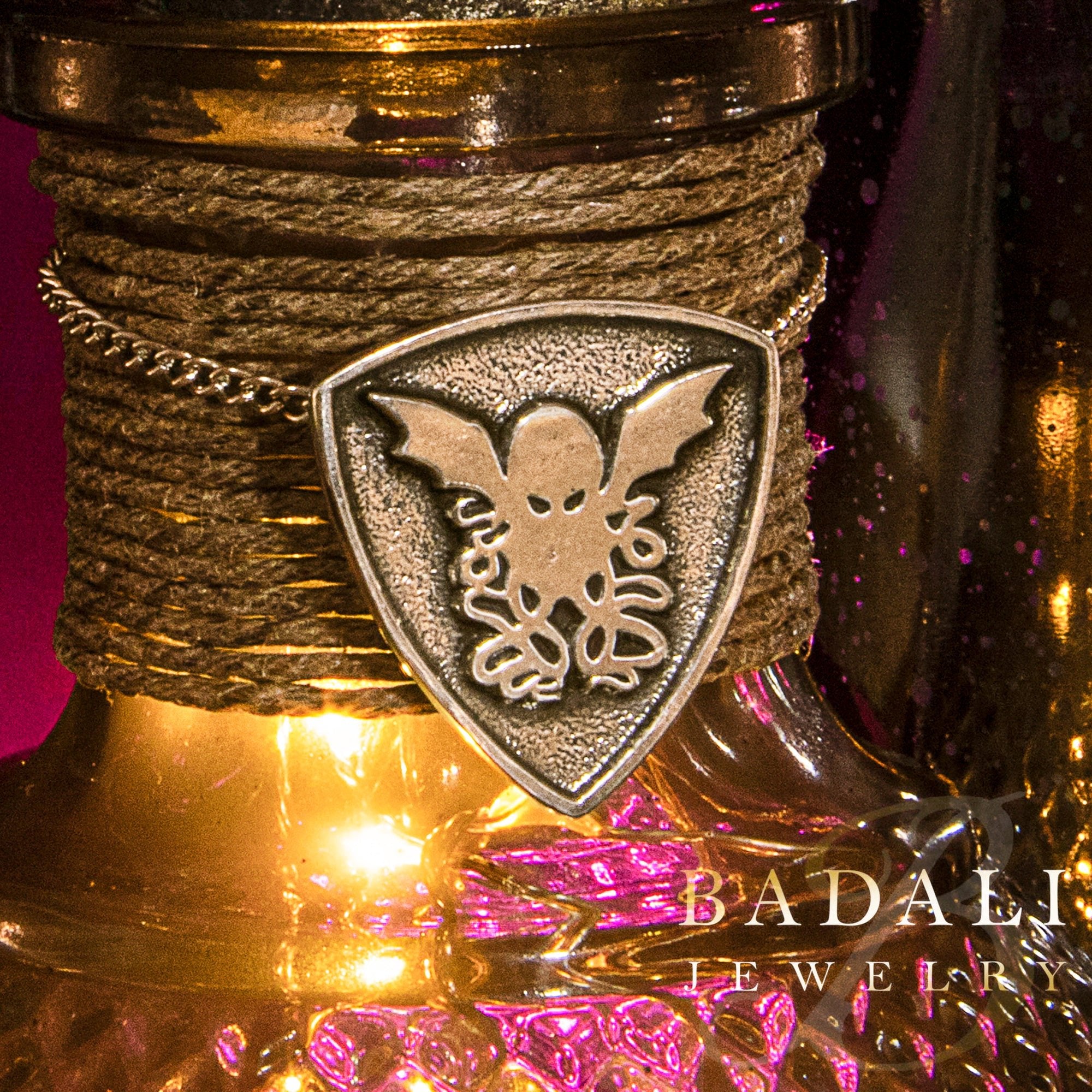 Cthulhu Crest Necklace - BJS Inc. - Necklace