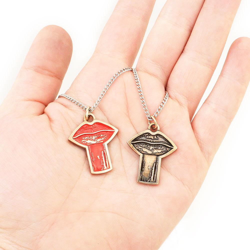 Eleanorian Lips Pendant - Badali Jewelry - Necklace