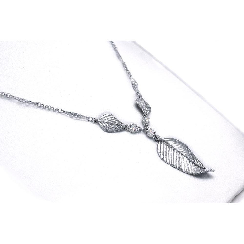 Elven Realms 3 Leaf Necklace: RIVENDELL™, LOTHLORIEN™, MIRKWOOD™ - Badali Jewelry - Necklace