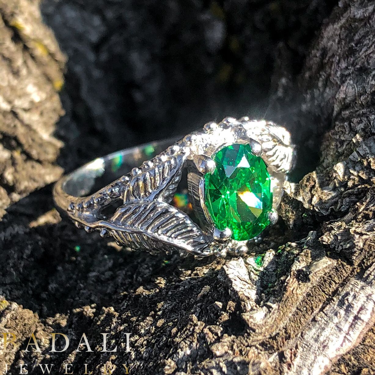 Elven Realms Ring: RIVENDELL™, LOTHLORIEN™, MIRKWOOD™ - Badali Jewelry - Ring