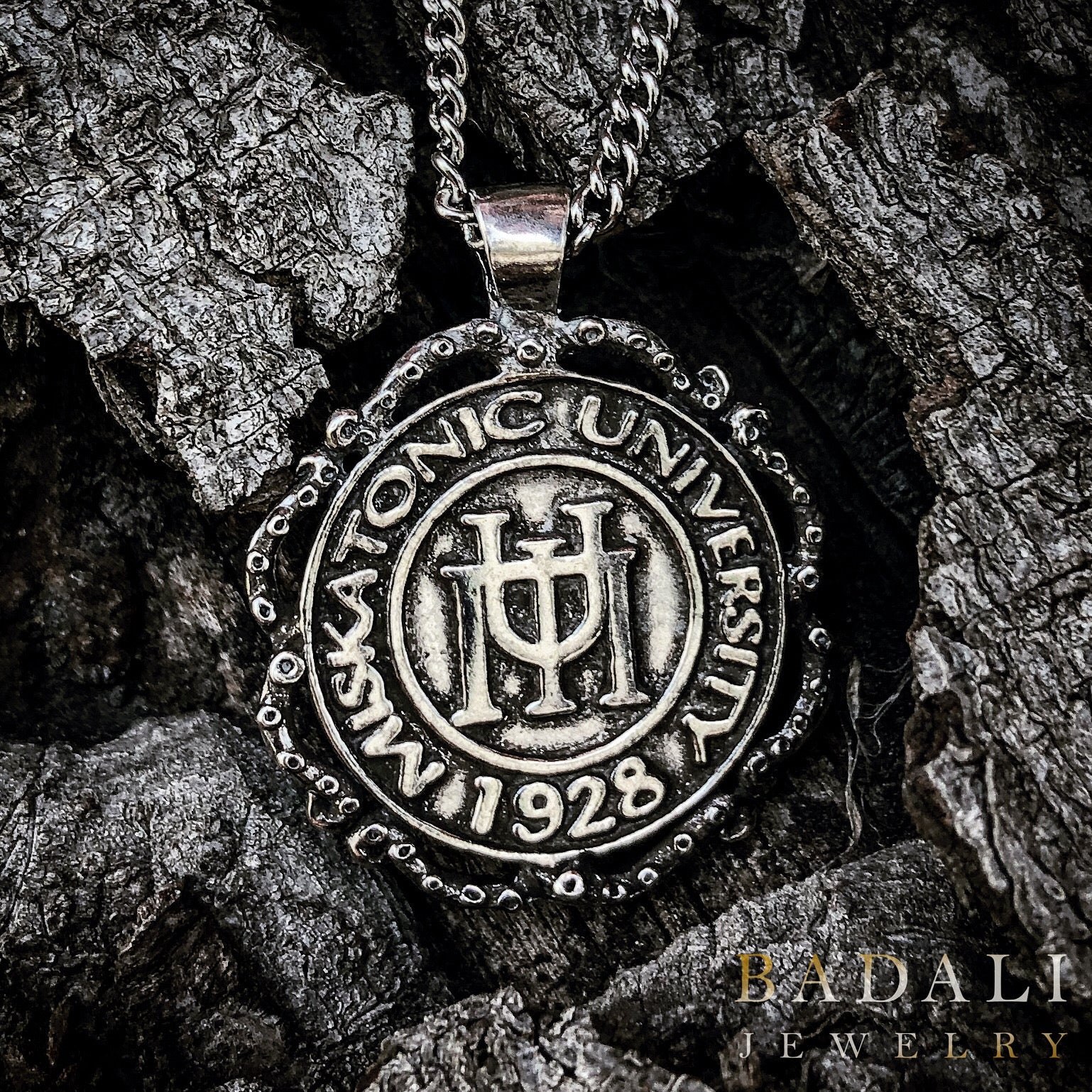 Miskatonic University Class Necklace - Silver - BJS Inc. - Necklace