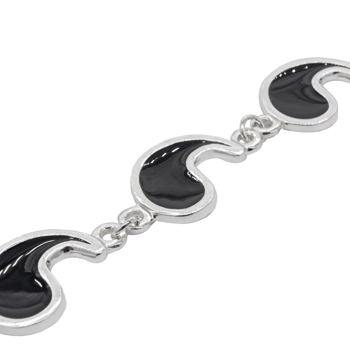 Flame of Tar Valon Ajah Bracelet - Enameled Sterling Silver