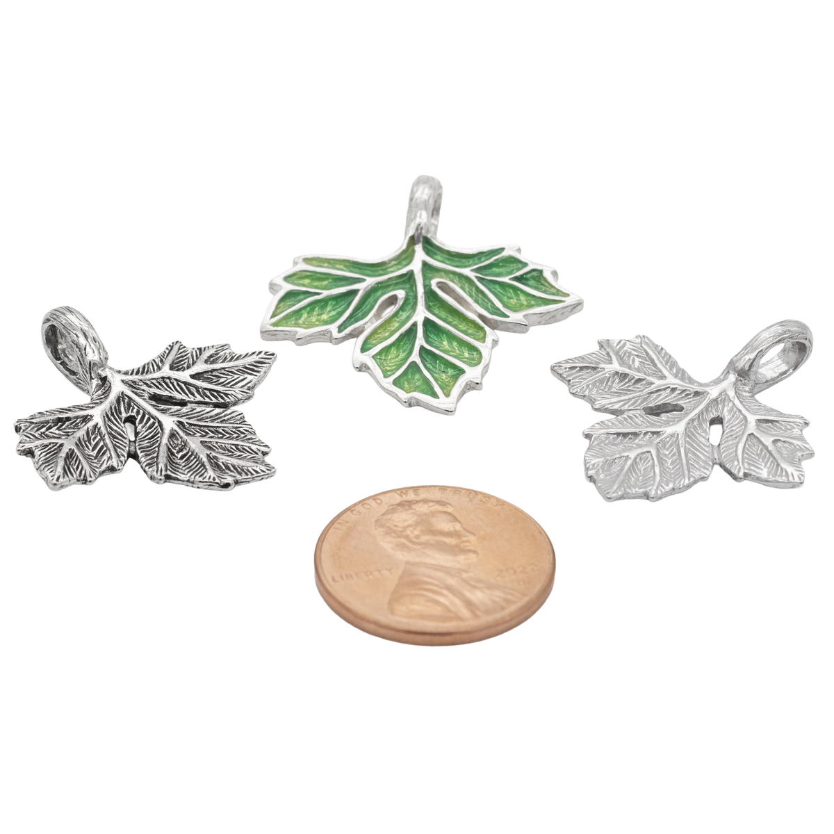 The Avendesora Leaf Necklace