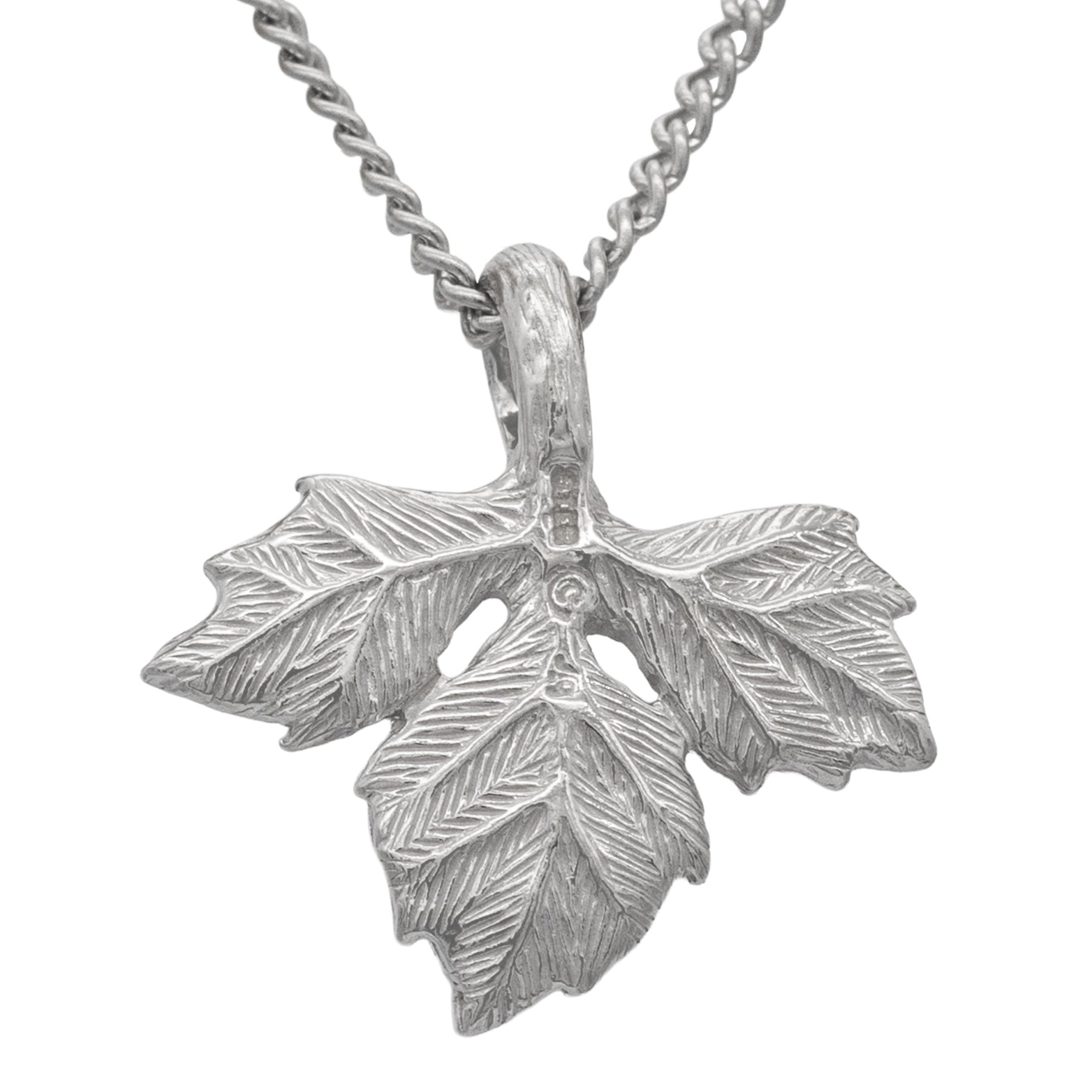 The Avendesora Leaf Necklace