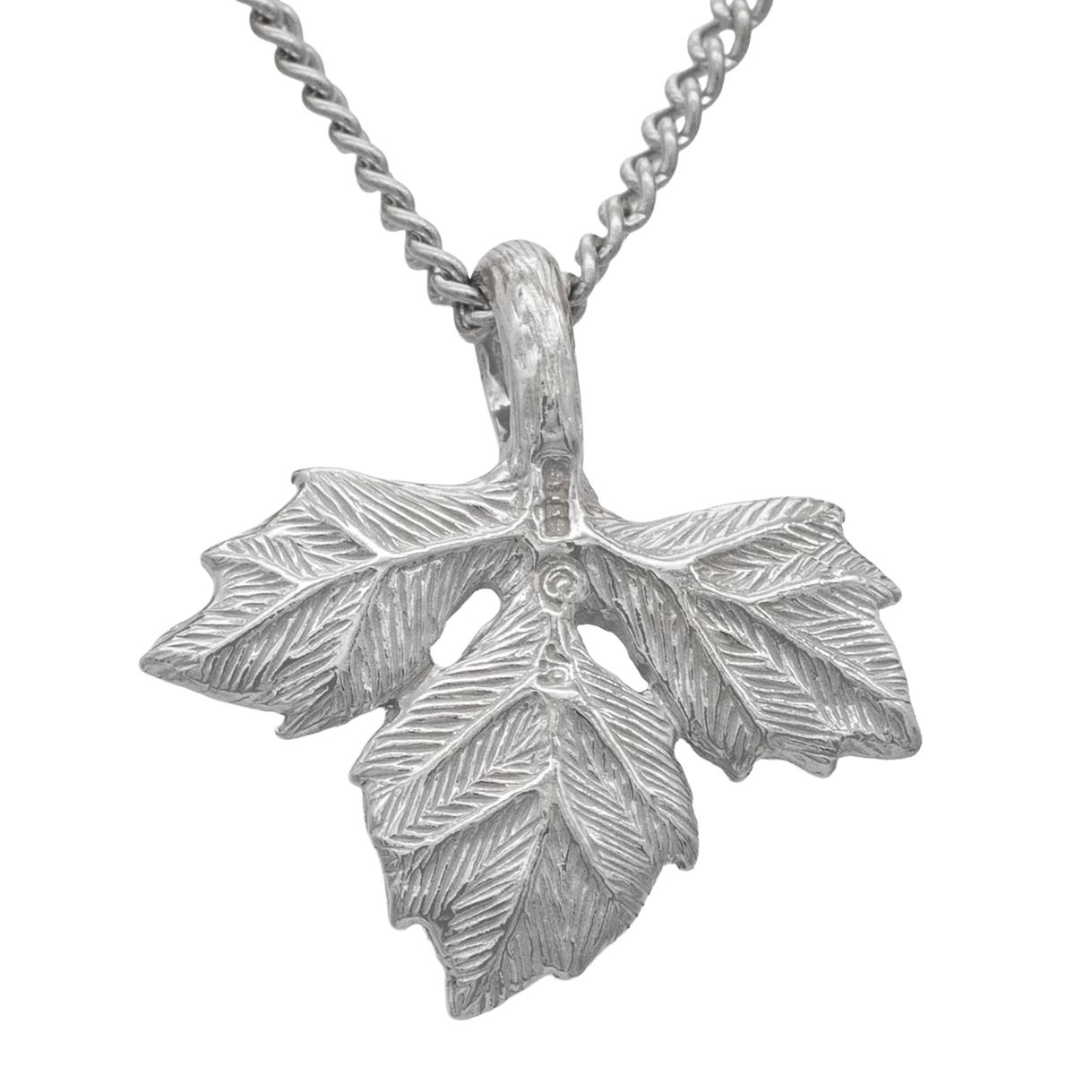 The Avendesora Leaf Necklace