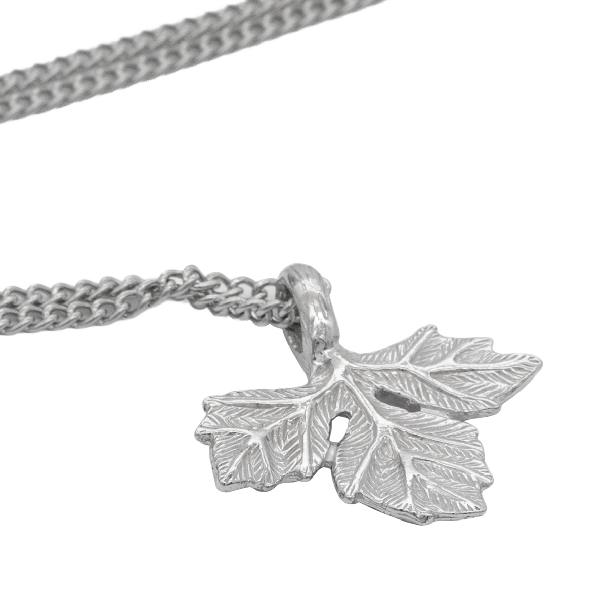 The Avendesora Leaf Necklace