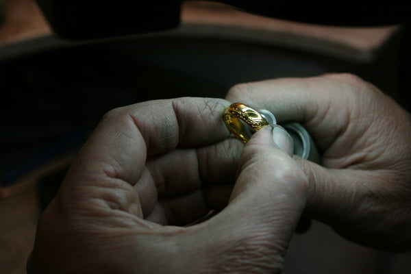 Polishing