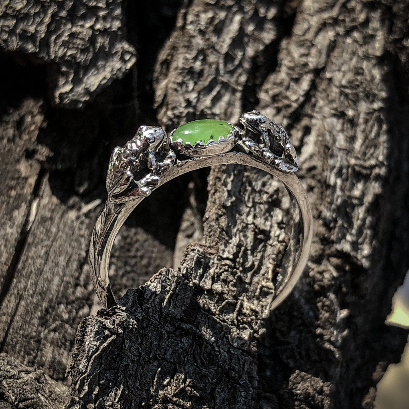 Double Frog Ring with Gemstone - BJS Inc. -
