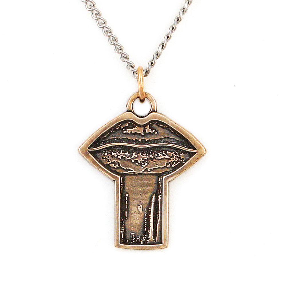 Eleanorian Lips Pendant - Badali Jewelry - Necklace