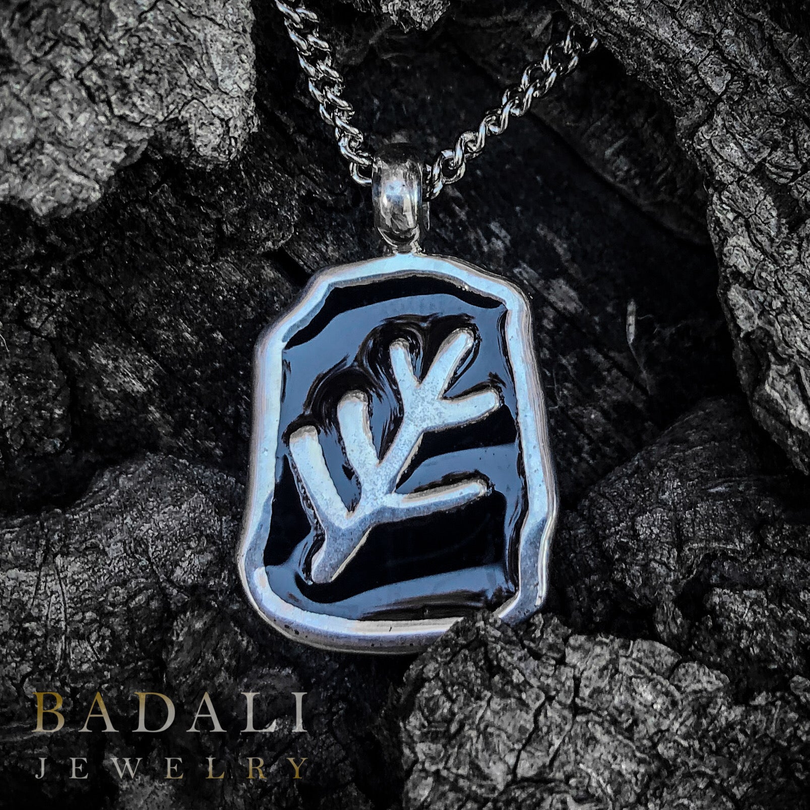 Enameled Elder Sign Necklace - BJS Inc. - Necklace