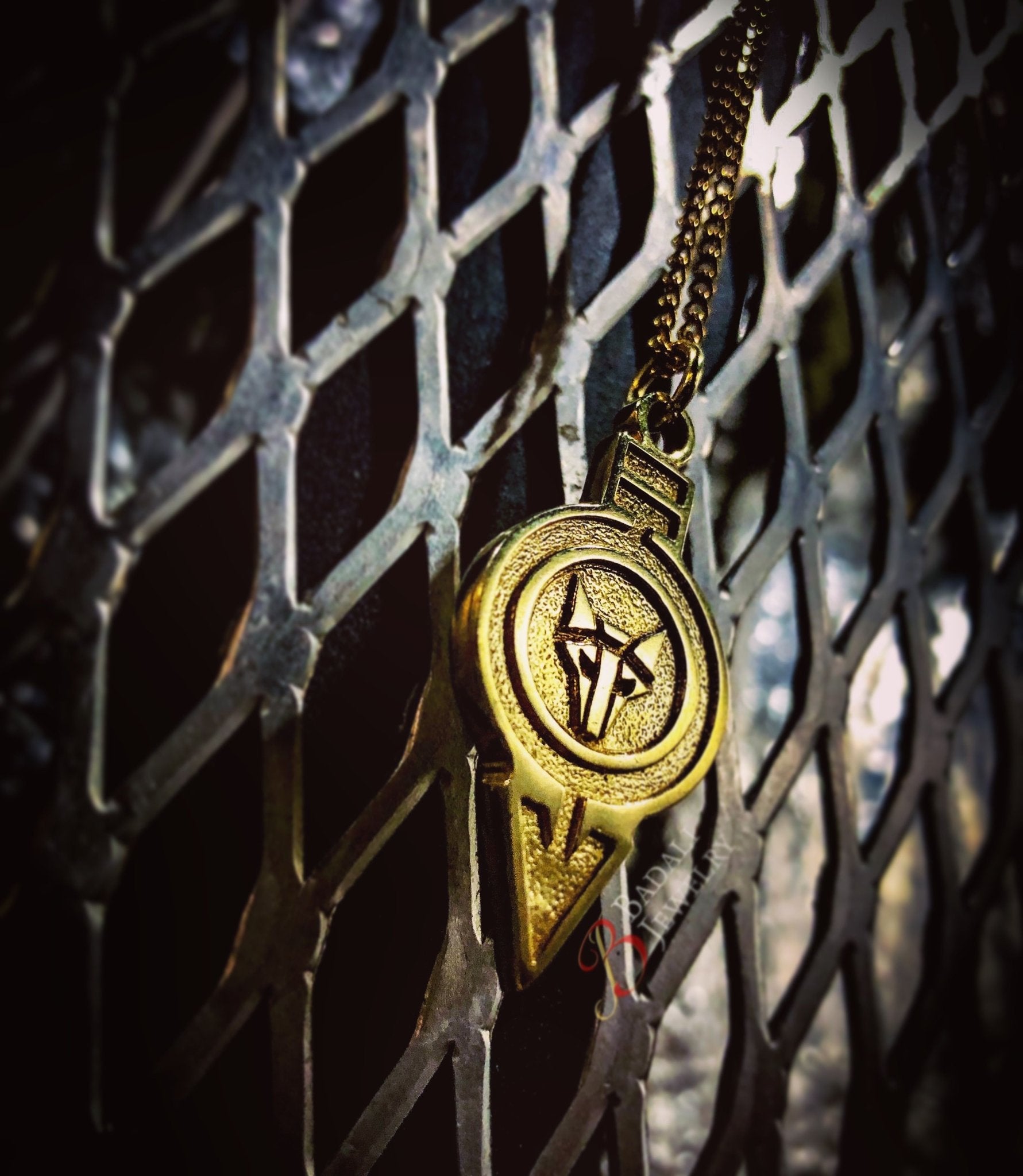 The Howlers Pendant - Badali Jewelry - Necklace